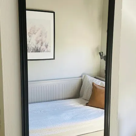 Cozy Townhouse In Apartman